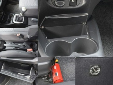 Toyota Yaris III Hatchback 5d Facelifting 1.33 Dual VVT-i 99KM 2015 Toyota Yaris 1.33 Benzyna nawi hak kamera cofania, zdjęcie 27