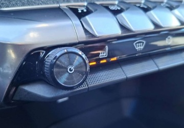 Peugeot 3008 II Crossover 1.5 BlueHDI 130KM 2019 Peugeot 3008 Peugeot 3008 1.5 Diesel 130KM, zdjęcie 26