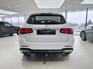 Mercedes GLC C253 SUV Facelifting 2.0 200d 163KM 2022 Mercedes-Benz GLC 200 4-Matic AMG Line / 1 właścic, zdjęcie 2
