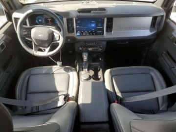 Ford Bronco VI 2025 Ford Bronco Outer Banks 2025 2.3 Benzyna 300KM, zdjęcie 3