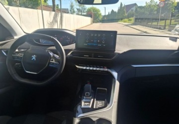 Peugeot 3008 II Crossover Facelifting  1.2 PureTech 130KM 2022 Peugeot 3008 Peugeot 3008 1.2 PureTech Active Pack SampS EAT8 1.2 Benzyna, zdjęcie 6