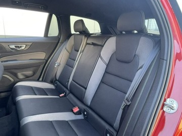 Volvo V60 II  Kombi Facelifting 2.0 B4 B 197KM 2024 Volvo V60 B4 B Plus Dark, DEMO!, zdjęcie 13