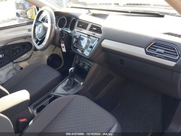 Volkswagen Tiguan II 2018 Volkswagen Tiguan 2018 VOLKSWAGEN TIGUAN 2.0T S 2.0 Benzyna 184KM, zdjęcie 5