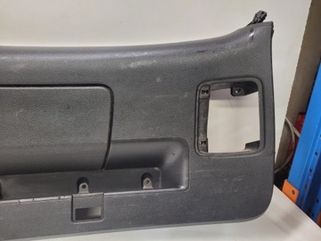 ОБИВКА ЗАДНЕГО КАПОТА AUDI Q7 4L 4L0867973