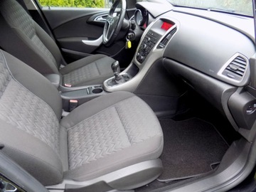 Opel Astra J GTC 1.7 CDTI ECOTEC 110KM 2013 OPEL ASTRA J 1,7 CDTi LIFT LED, zdjęcie 10