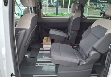 Volkswagen Multivan T7 Van L1 2.0 TDI 150KM 2025 Volkswagen Multivan Family 2.0 TDI 150 KM L2 2.0 Diesel 150KM, zdjęcie 14