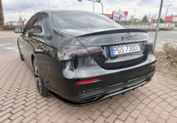 Mercedes Klasa E W213 Limuzyna Facelifting 2.0 E220d 194KM 2021 Mercedes-Benz Klasa E 2.0Cdi AMG Full Led 57.000 km 2.0 Diesel 194KM, zdjęcie 23