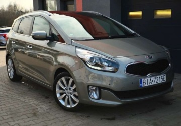 Kia Carens IV Minivan 1.7 VGT CRDI 115KM 2014 Kia Carens Kia Carens 1.7 CRDi XL 7os 1.7 Diesel 115KM