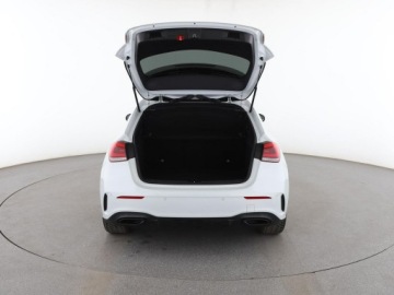 Mercedes Klasa A W177/V177 Hatchback Plug-In 1.3 250e 218KM 2020 Mercedes A 250 PHEV full LED navi skóra/alcantara, zdjęcie 19