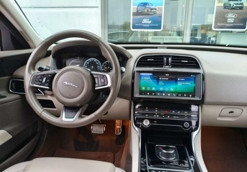 Jaguar XE 2019 Jaguar XE Jaguar XE 2.0 T Prestige 2.0 Benzyna 200KM, zdjęcie 5