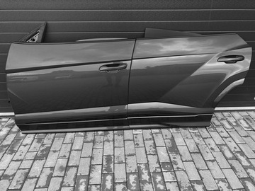 LAMBORGHINI URUS DRZWI TYŁ TYLNE LEWE KOMPLETNE SZYBA LISTWY