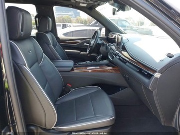 Cadillac Escalade III 2023 Cadillac Escalade Premium Luxury 2023 6.2l 6.2 Benzyna 420KM, zdjęcie 9