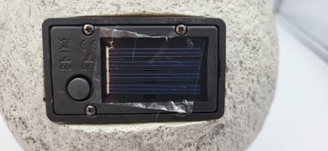 Садовая статуэтка Большая лягушка на камне Солнечная светодиодная лампа 36 см