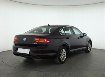 Volkswagen Passat B8 Limousine 1.8 TSI BlueMotion Technology 180KM 2017 VW Passat 1.8 TSI, Salon Polska, 1. Właściciel, zdjęcie 4