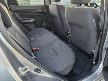 Suzuki Swift VI Hatchback Facelifting 1.2 DualJet SHVS 83KM 2021 Suzuki Swift Polski salon,Kamera,Android, zdjęcie 14