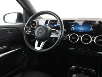 Mercedes Klasa B W247 Sports Tourer 2.0 B200d 150KM 2019 Mercedes B 200 Progressive Automat Navi Tempomat, zdjęcie 15