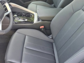 Audi 2025 AUDI Q5 TFSI Sportback Suv 2.0(204KM) 2025, zdjęcie 3