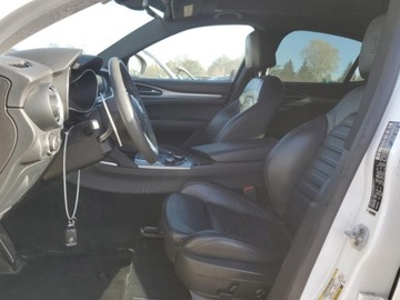 Alfa Romeo Stelvio SUV 2.0 Turbo 280KM 2018 Alfa Romeo Stelvio 2018 r., 2,0L TI SPORT 2.0 Benzyna 280KM, zdjęcie 8