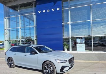 Volvo V90 II Plug-In Facelifting 2.0 T6 Plug-In Hybrid 350KM 2025 Volvo V90 dostepny od reki - 350 KM - 2.0 Hybryda Plug-in 350KM