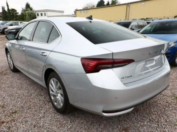 Skoda Octavia IV Liftback 1.5 TSI EVO 150KM 2026 SKODA Octavia Drive Selection 1.5 TSI mHEV DSG 150KM 2026, zdjęcie 2