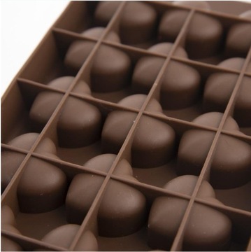 СИЛИКОНОВАЯ ФОРМА СЕРДЦЕ ДЛЯ ШОКОЛАДНОГО ПЕЧЕНЬЯ ПРРАЛИНЕ