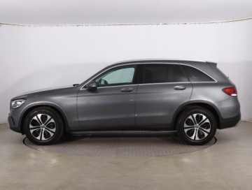 Mercedes GLC C253 SUV Facelifting 2.0 200d 163KM 2021 Mercedes GLC GLC 200 d 4MATIC, Salon Polska, zdjęcie 2