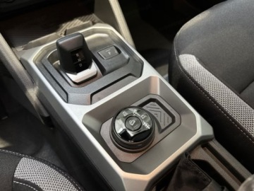 Dacia Duster III 2026 Od ręki - Journey 1.2 TCe Hybrid-G LPG 4x4 150KM / Pakiet Parking, zdjęcie 11