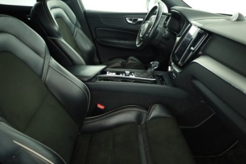 Volvo XC60 II 2017 Volvo XC60 T5, Salon Polska, Serwis ASO, 4X4, zdjęcie 6