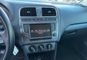 Volkswagen Polo V Hatchback 3d Facelifting 1.4 TDI 75KM 2015 Volkswagen Polo Lounge 1.4 TDI 75KM Gwarancja Zamiana Zarejestrowany 1.4, zdjęcie 11