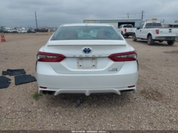 Toyota Camry IX 2021 Toyota Camry xse hybrid, 2022r., 2.5L 2.5 Hybryda 176KM, zdjęcie 7