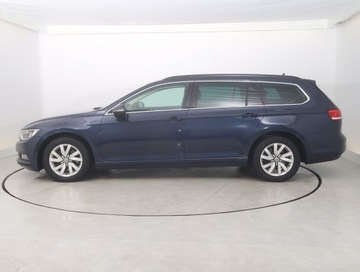 Volkswagen Passat B8 Variant 2.0 TDI BlueMotion SCR 150KM 2016 VW Passat 2.0 TDI, VAT 23%, Navi, Klima, zdjęcie 2