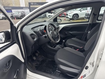 Toyota Aygo II Hatchback 5d 1.0 VVT-i 69KM 2015 Toyota Aygo 1.0 VVT-i X II (2014-) Toyota Aygo X+p, zdjęcie 15