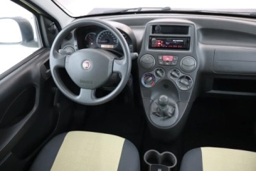 Fiat Panda II Hatchback 5d 1.2 MPI 69KM 2010 Fiat Panda 1.2, Salon Polska, zdjęcie 6