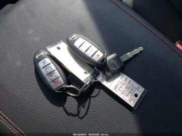 Nissan Titan 2023 Nissan Titan 2023 Nissan Titan 4x4 Crew Cab PRO-4X 5.6 Benzyna 400KM, zdjęcie 13