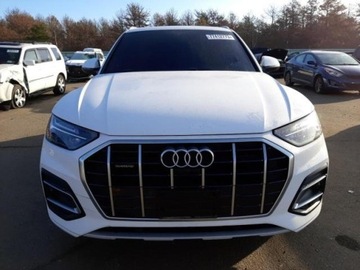 Audi Q5 II 2021 Audi Q5 2021, 2.0L, 4x4, PREMIUM PLUS, od ubezpieczalni, zdjęcie 4
