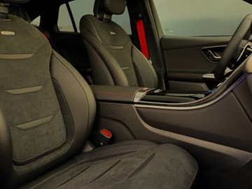 Mercedes GLC C254/X254 SUV AMG 2.0 43 AMG 421KM 2025 MERCEDES-BENZ GLC AMG Coupe 43 4-Matic 2.0 (421KM) 2025, zdjęcie 4