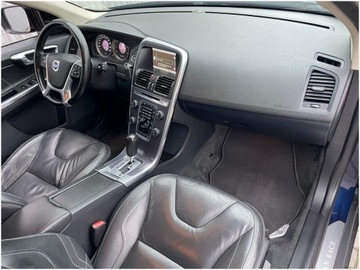 Volvo XC60 I SUV 2.0 D3 163KM 2012 Volvo XC60 Ocean Race, zdjęcie 16