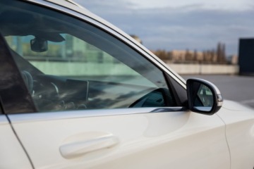 Mercedes Klasa C W205 Kombi 200 184KM 2017 Mercedes C 200 4MATIC Estate. Pak. AMG. Polski salon, serwis ASO, 184KM, zdjęcie 4