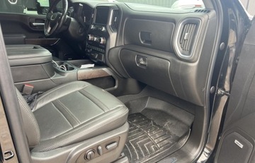  GMC Sierra K2500 Denali 2023 6.6l 6.6 Diesel 445KM, zdjęcie 6