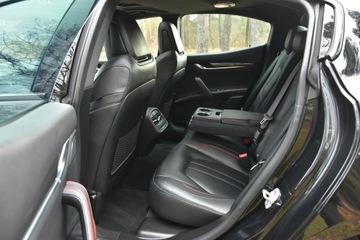 Maserati Ghibli III Sedan Facelifting 3.0 V6 350KM 2017 Maserati Ghibli Nerissimo edition 3.0V6 350KM 2017, zdjęcie 15