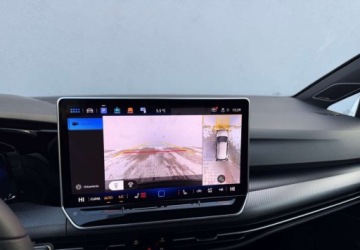 Volkswagen Golf VIII GTI Facelifting 2.0 TSI 265KM 2024 Volkswagen Golf Volkswagen Golf 2.0 TSI GTI DSG 2.0 Benzyna 265KM, zdjęcie 13