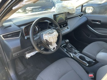 Toyota Corolla XII Sedan Facelifting 1.5 VVT-i 125KM 2023 Toyota Corolla Klimatronik Kamera Tempomat aktywny, zdjęcie 7