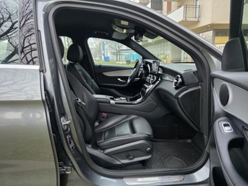 Mercedes GLC C253 SUV 2.0 250 211KM 2018 MERCEDES GLC 250 4MATIC AMG Line 2.0 benzyna 211KM Bezwypadkowy Serwis, zdjęcie 34