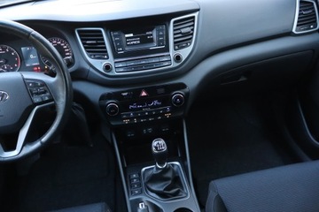 Hyundai Tucson III SUV 1.6 GDI 132KM 2016 Hyundai Tucson 1.6 GDI, Salon Polska, Serwis ASO, zdjęcie 7
