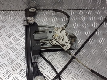 MECHANIZMUS OKNO PRAVÝ PŘEDNÍ W203 A2037200648