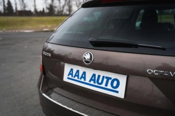 Skoda Octavia III Liftback Facelifting 1.5 TSI ACT 150KM 2019 Skoda Octavia 1.5 TSI, Salon Polska, Serwis ASO, zdjęcie 11