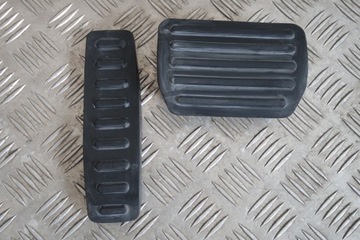 VRSTVA  NA PEDÁLY PORSCHE CAYENNE 7L5 7L5723173