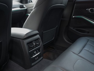 BMW Seria 3 G20-G21 Touring 2.0 330e 292KM 2021 BMW 330e 292ps Sport Line Lasery Webasto Hi-Fi Live Cocpit Pro 3xKlima 2022, zdjęcie 23