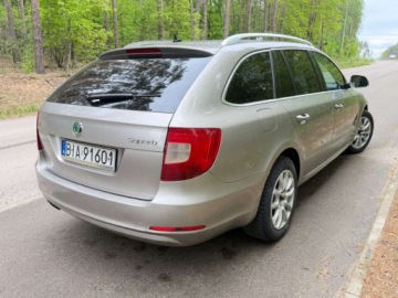 Skoda Superb II Kombi 2.0 TDI CR DPF 140KM 2010 Skoda Superb 2.0TDI 140KM DSG Sprawdz 2.0 Diesel 140KM, zdjęcie 24