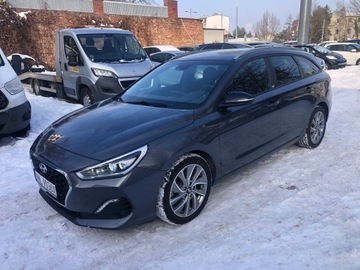 Hyundai i30 III Wagon 1.4 T-GDi 140KM 2018 HYUNDAI i30 1.4 T-GDI AUTOMAT LEDY ALU KAMERA NAVI GRZANE FOTELE KIEROWNICA